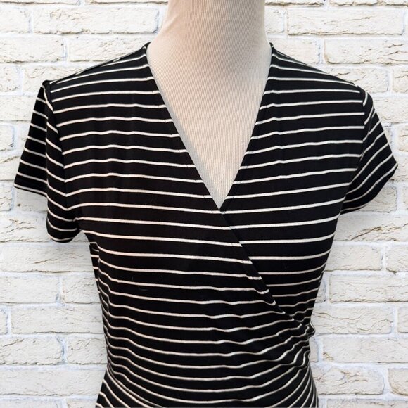 NWT WHBM FAUX WRAP DRESS - SS Stripe Knit Wrap Size 6 - Picture 3 of 6